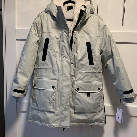 ❤️🔥❤️🔥 UGG Adirondack Parka 2.0 3 in 1 Jacket SIZE M ❤️🔥❤️🔥 - Picture 16 of 16